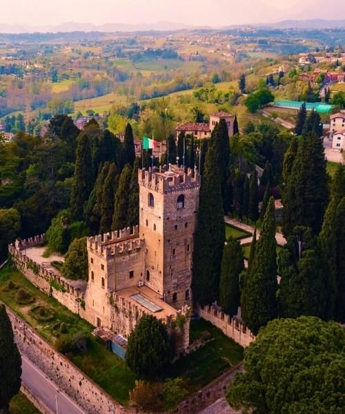 chateau_de_conegliano_c_unsplash__0.jpg
