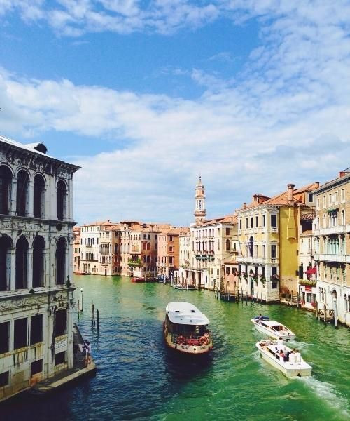 venise_c_unsplash_.jpg